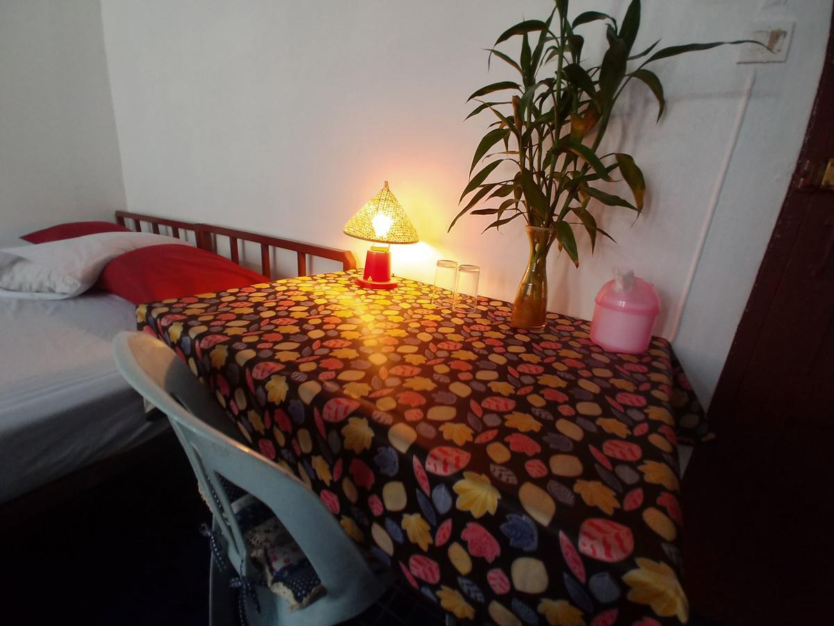 בנגקוק Prasuri Guest House מראה חיצוני תמונה