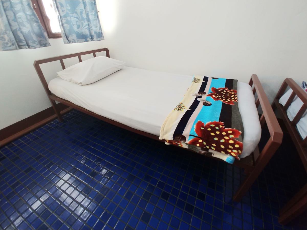 בנגקוק Prasuri Guest House מראה חיצוני תמונה