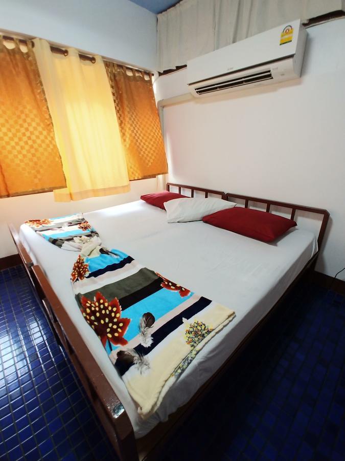 בנגקוק Prasuri Guest House מראה חיצוני תמונה