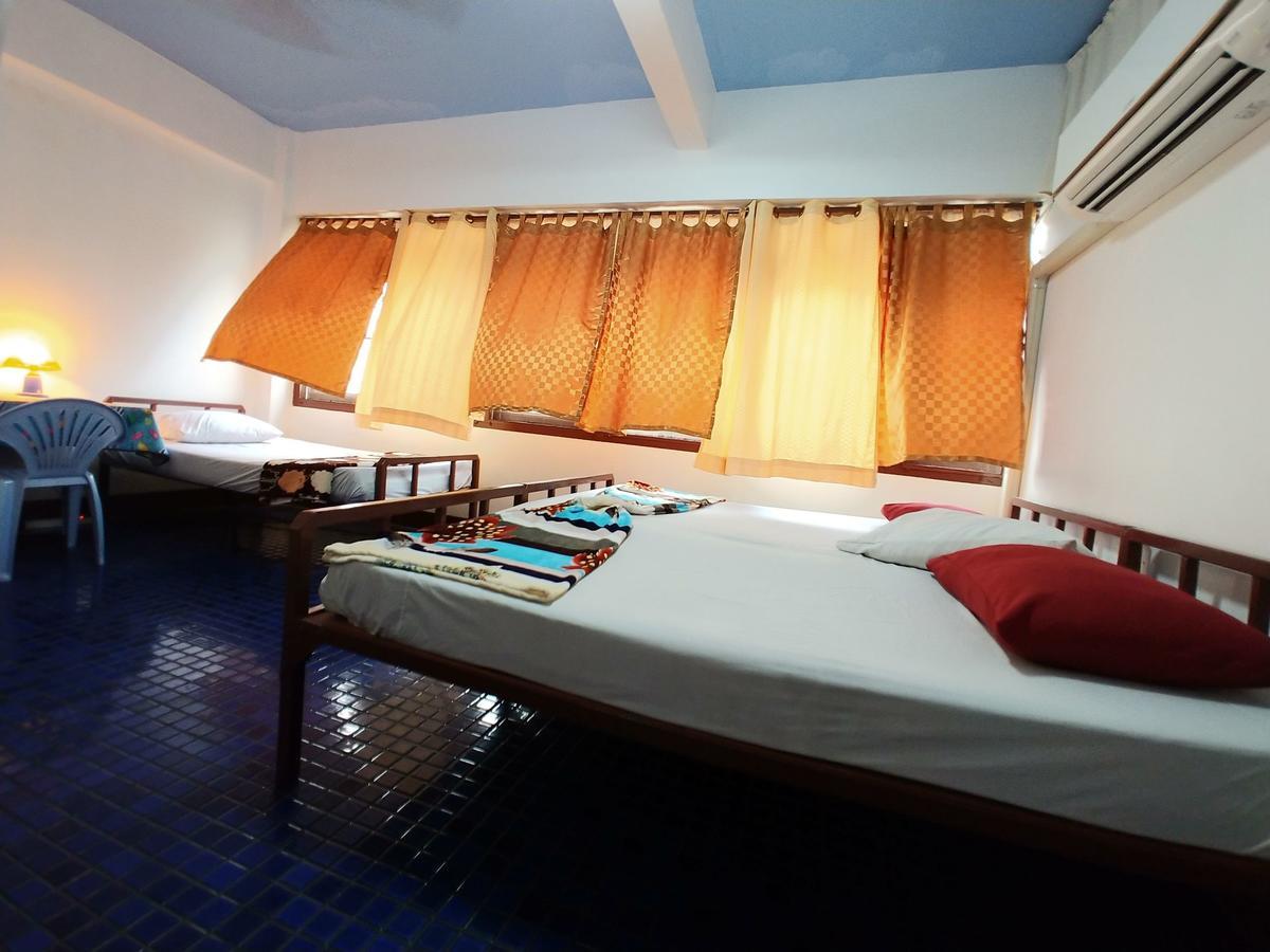 בנגקוק Prasuri Guest House מראה חיצוני תמונה
