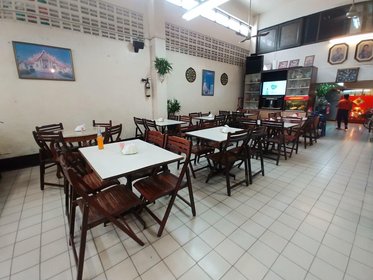 בנגקוק Prasuri Guest House מראה חיצוני תמונה